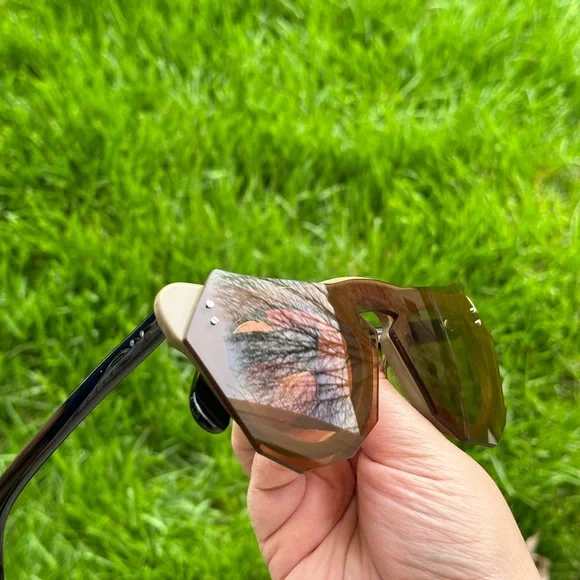 NWT MARNI SUNGLASSES - Picture 4 of 7